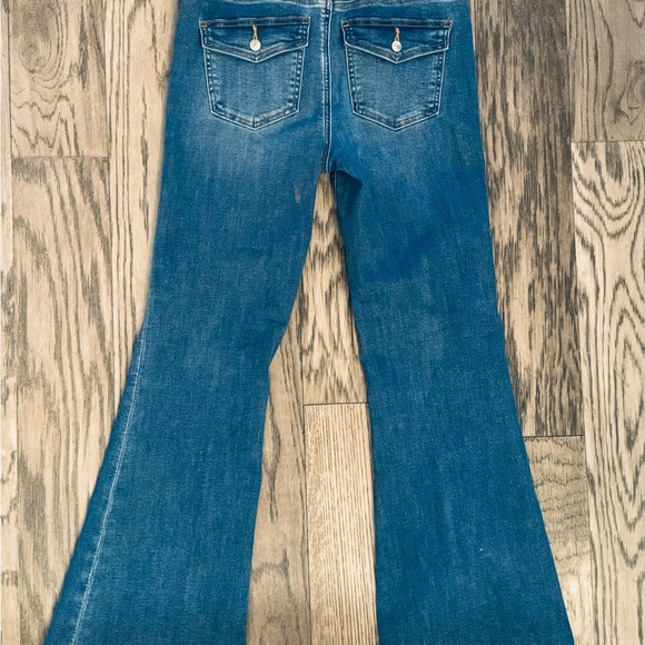 American Eagle flare jeans 6 as new - Picture 3 of 8